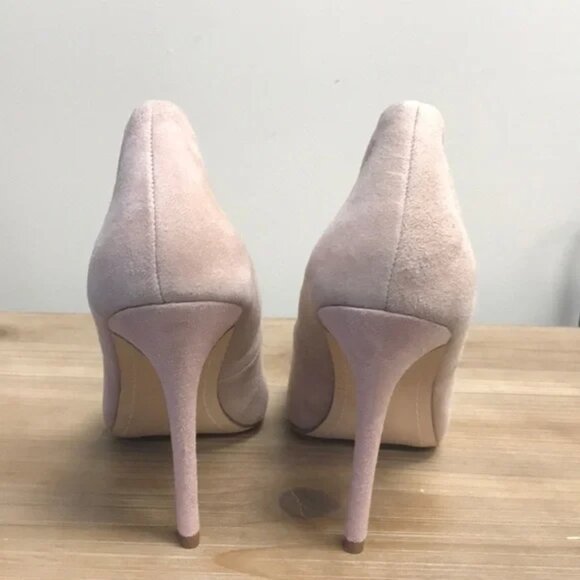 Fergie Women’s Acapella Pump - Picture 5 of 6